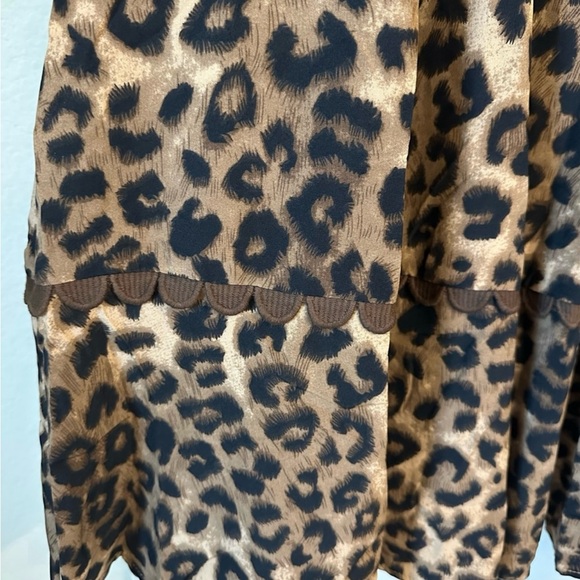 Entro Leopard Print Puff Sleeve Dress - Picture 6 of 10